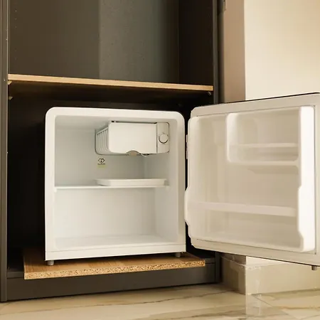 Konukevi Station Napoli