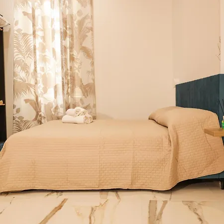 Station Konukevi Napoli