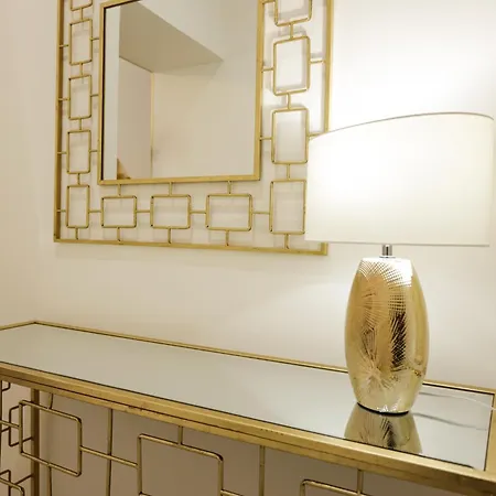 Station Konukevi Napoli